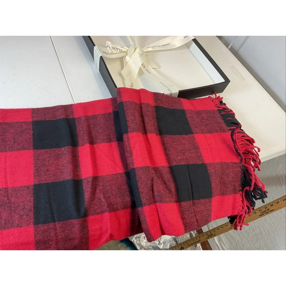 NIDO NOTTE ITALY Red Plaid Throw Blanket NEW in Elegant Gift Box 51